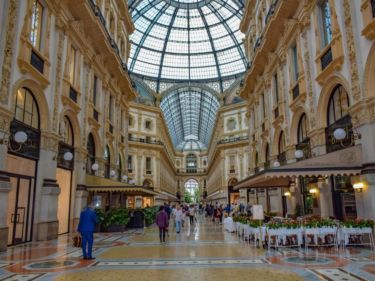 Апартаменты Charme Milan-300M Dal Duomo Экстерьер фото